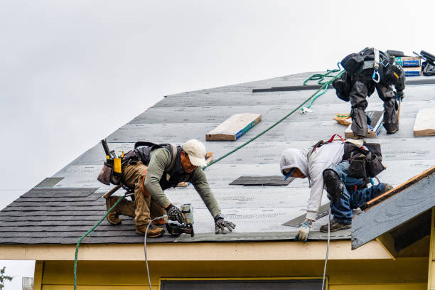 Professional Gutter Installation technician working in Gilbert, PA